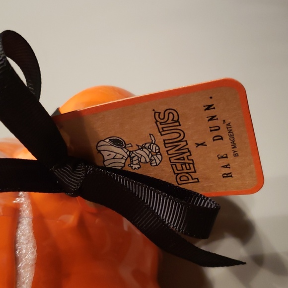 Rae Dunn “The Great Pumpkin" with Snoopy on Pumpkin lid Mug NWT - Picture 6 of 7